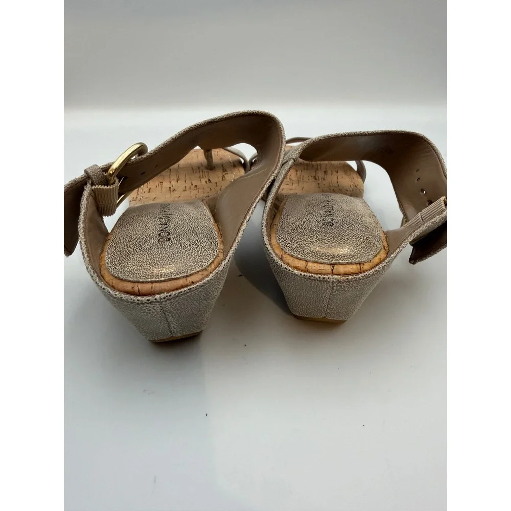 Donald J Pliner Dylan-MA Metallic Champagne Leather Cork Wedge Sandals Mens 6.5M
